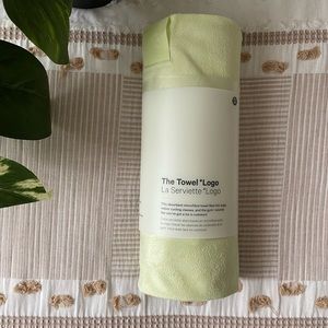 Lululemon The Towel *Logo